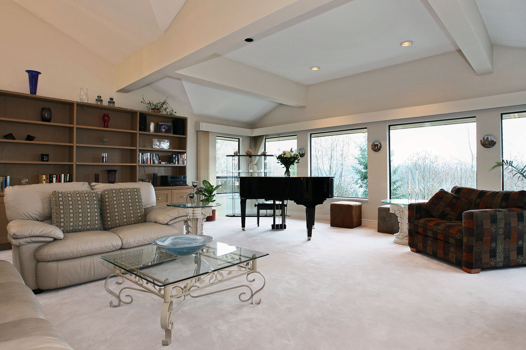 virtual tour of 214 stevens dr west vancouver mls real estate listing sheet