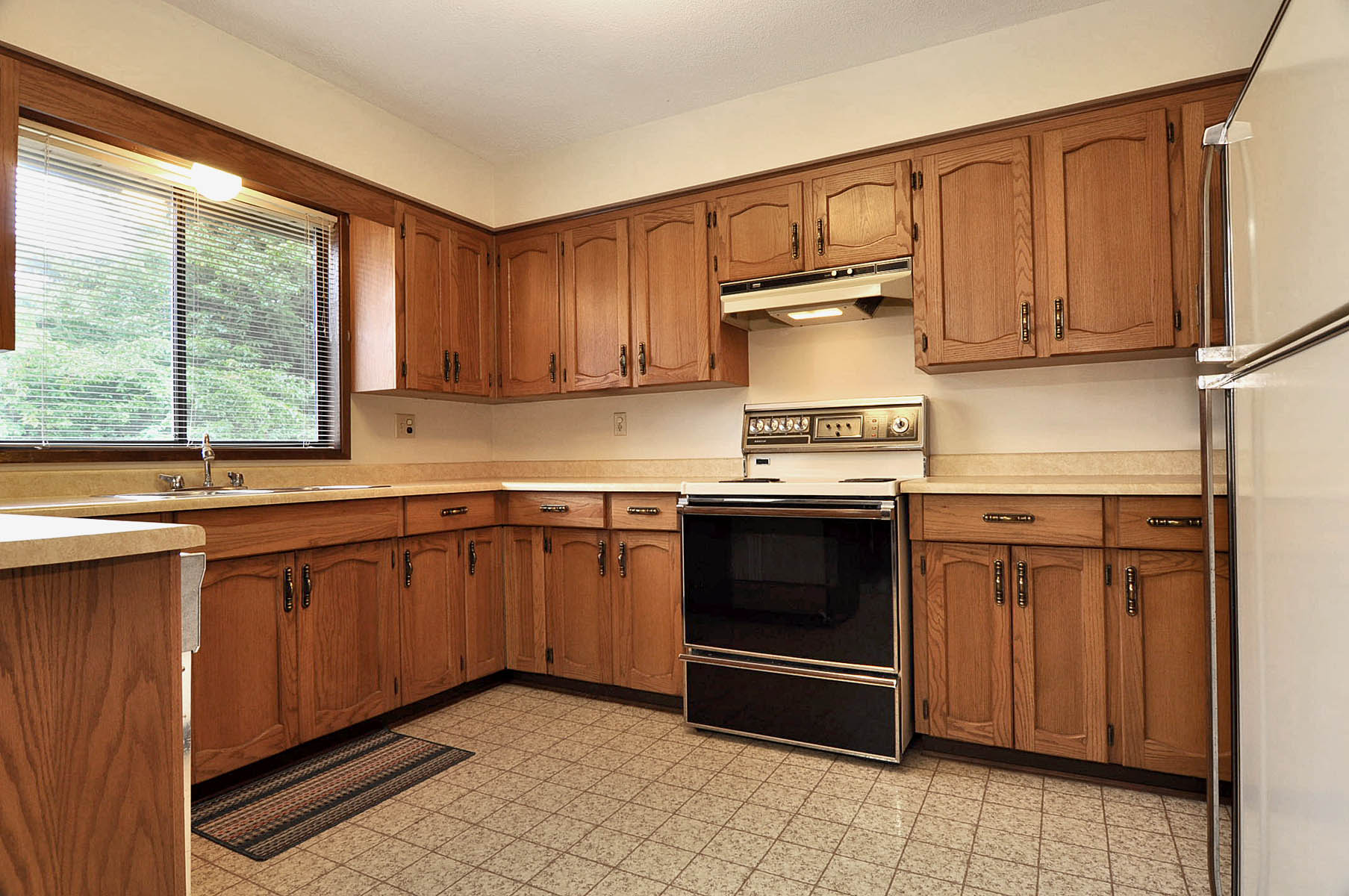 Virtual Tour of 6016 KILLARNEY DR, Surrey, MLS F1115183, Surrey Real Estate, Pasquale