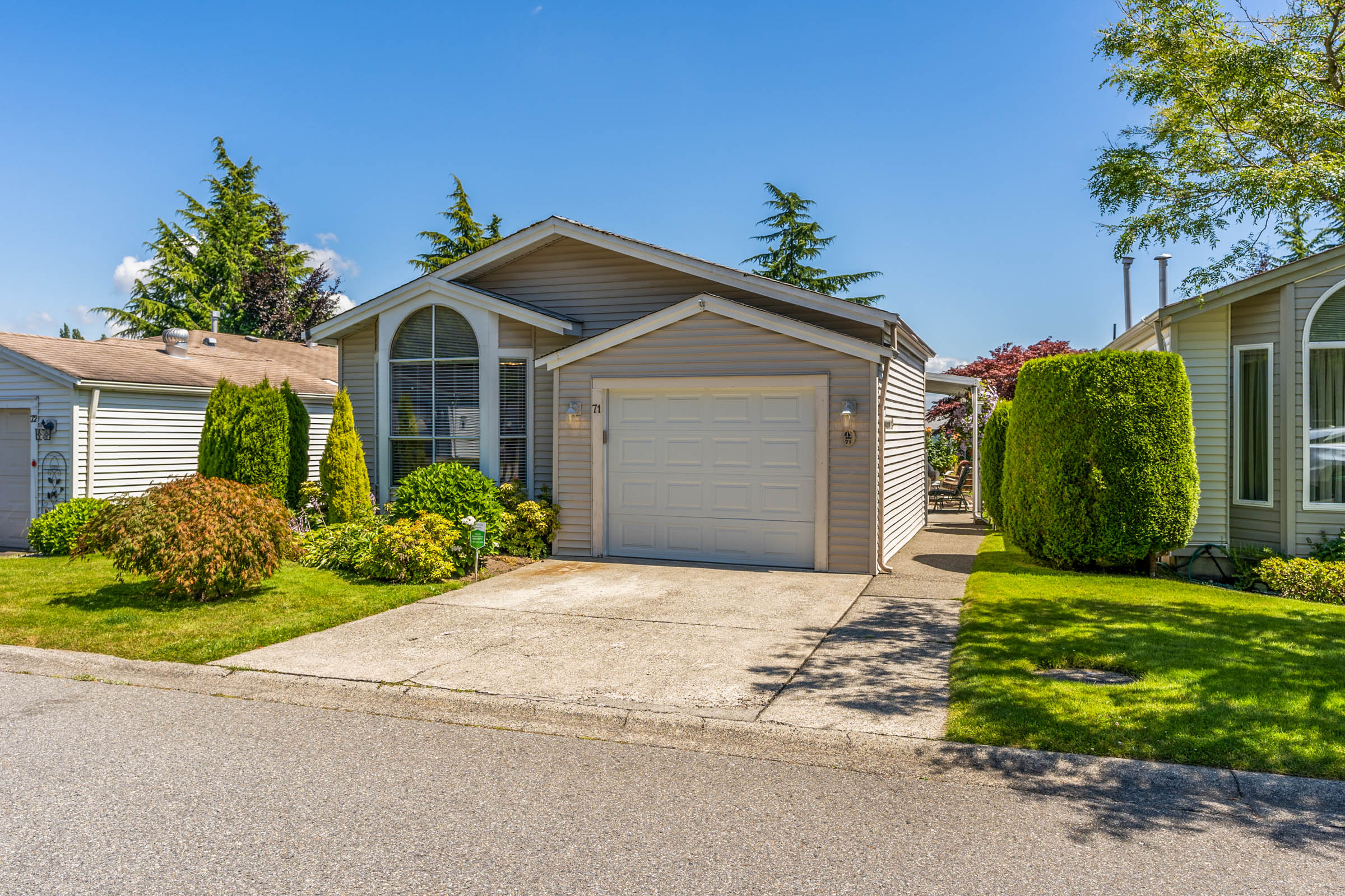 Virtual Tour of 71 2345 CRANLEY DRIVE, White Rock, MLS R2477313