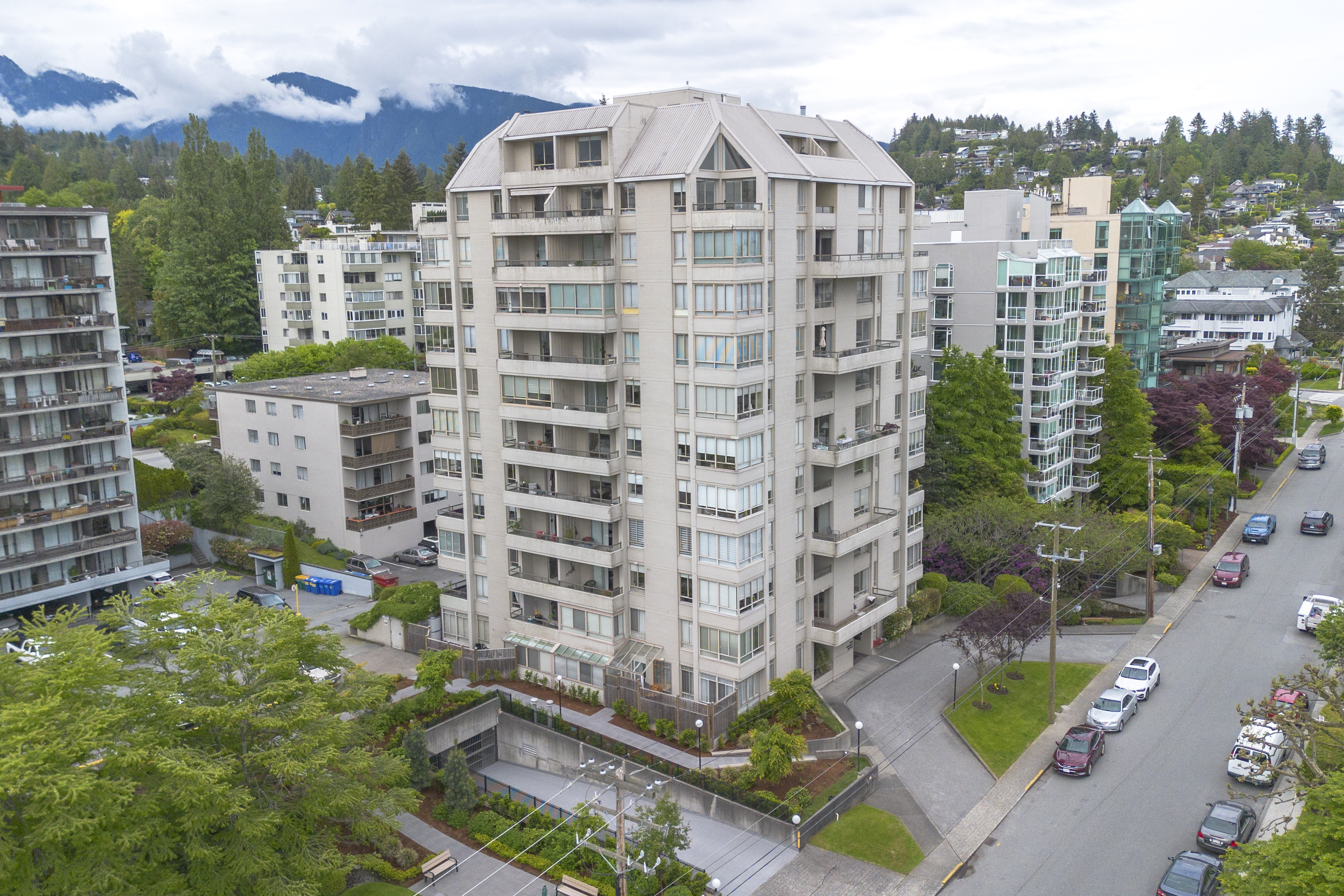 iqiqpk
